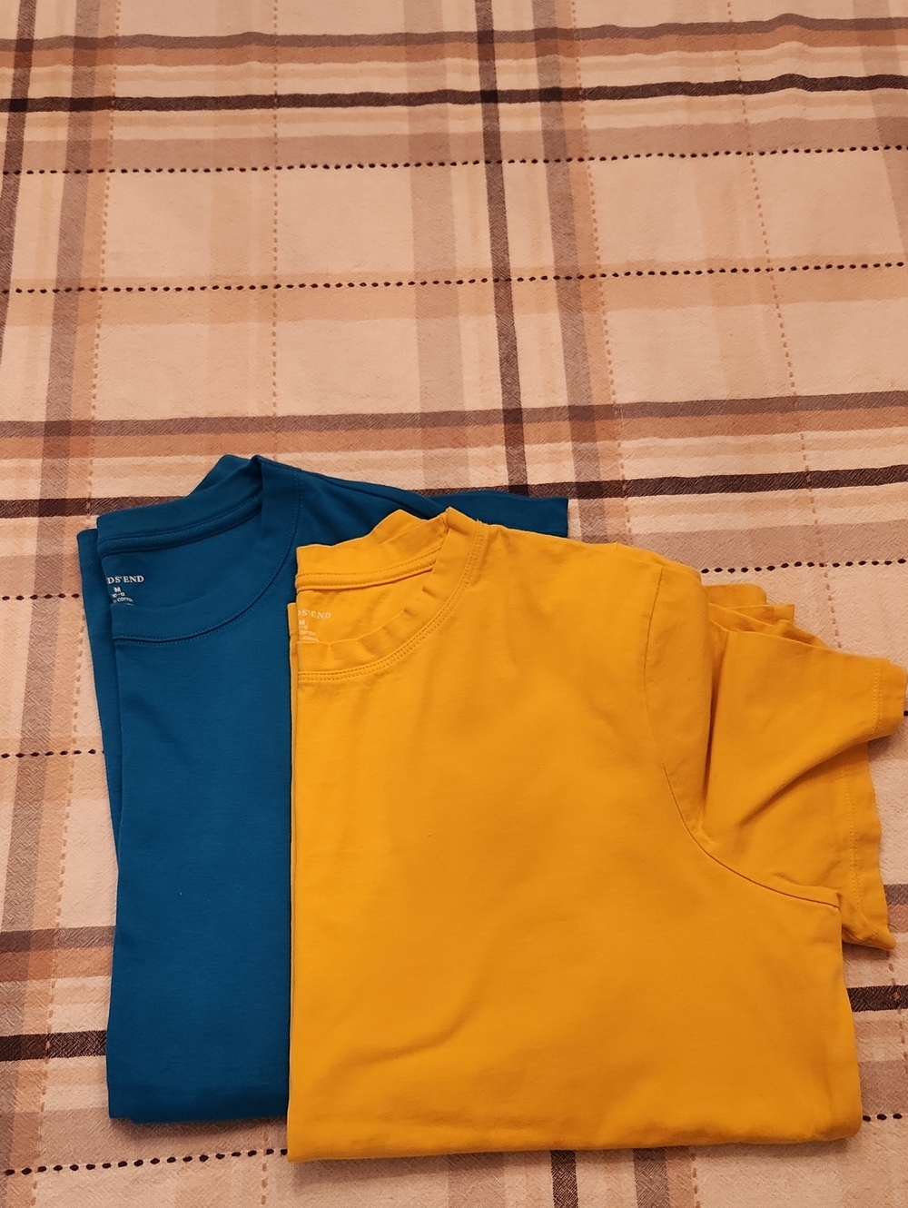 Womens Lands End Blue and Yellow Crewneck T-Shirt 2-Pack Medium